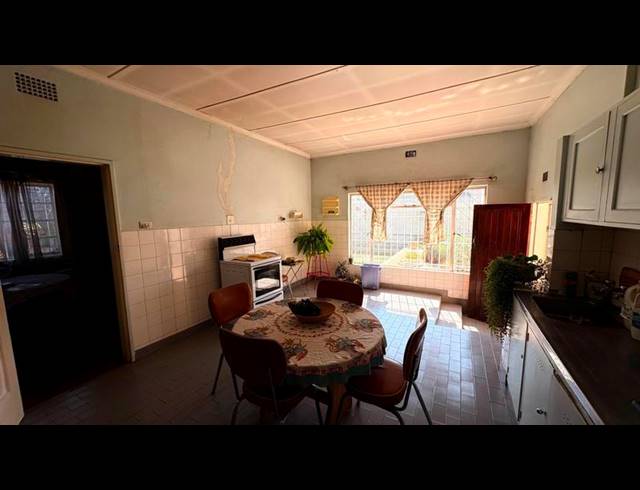 3 BEDROOM HOUSE FOR SALE IN REWLATCH